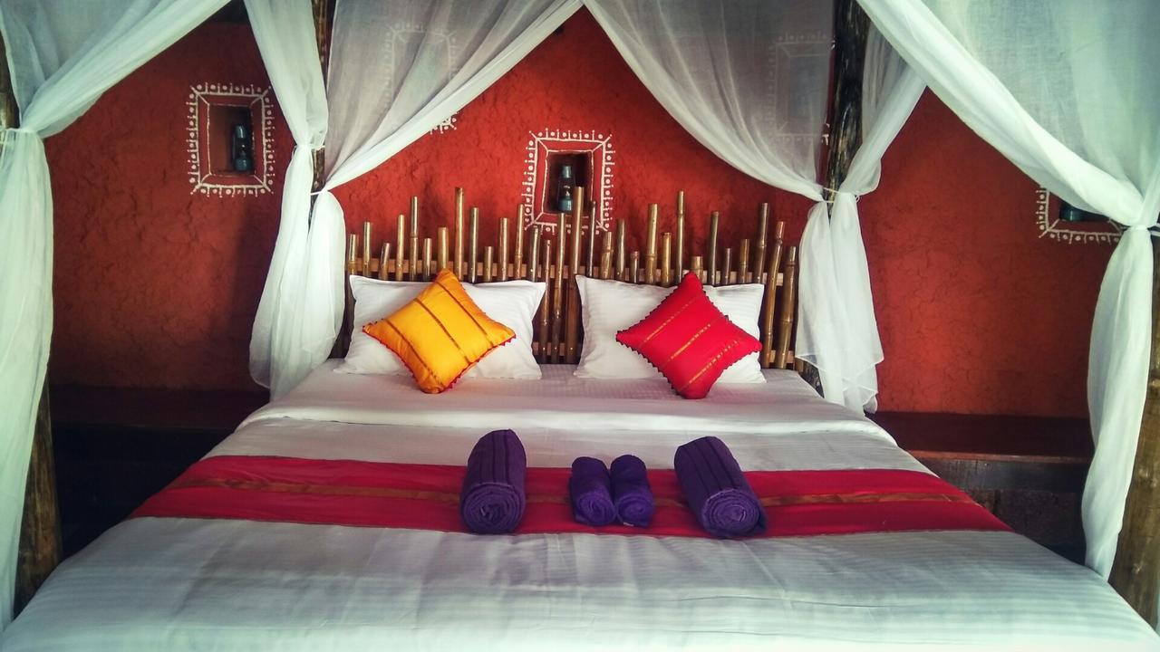 Belantara Beachfront Vengurla Ngoại thất bức ảnh
